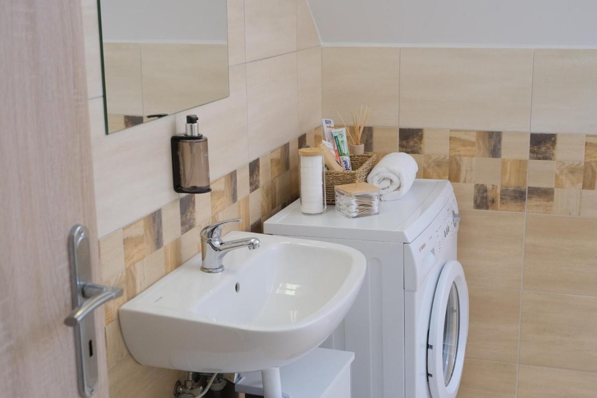 Apartmany Na Kovarne Rajov Zlata Koruna Экстерьер фото